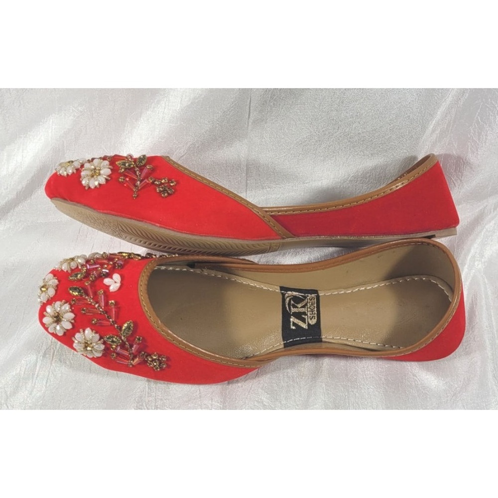 ZK Women's Pakistani Ethnic Flat Beaded Floral Velvet Khussa Shoes - Red - Sz 10